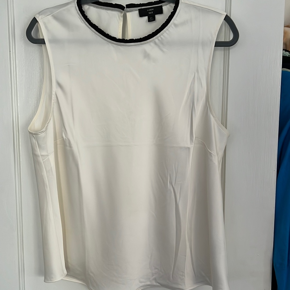 J. Crew Size XL Sleeveless Cream Ruffle-neck Blouse